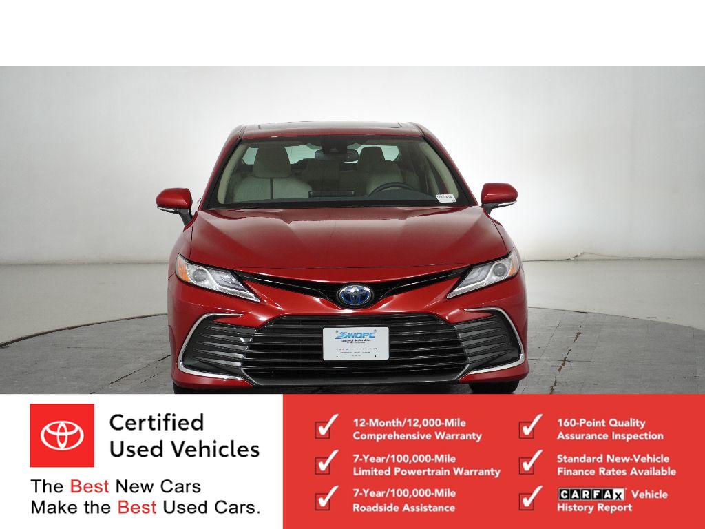 2024 Toyota Camry Hybrid XLE photo 8