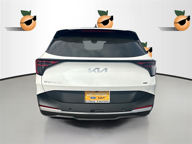 2026 Kia Sportage Hybrid LX photo 4