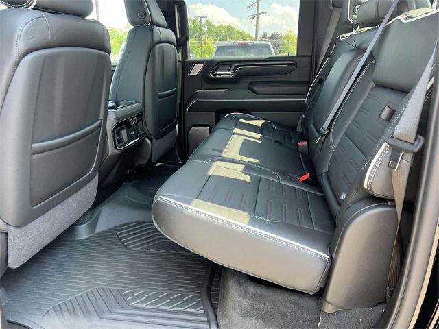 2025 Gmc Sierra 2500 HD AT4X photo 10