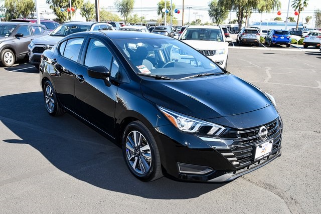 2025 Nissan Versa Sedan SV