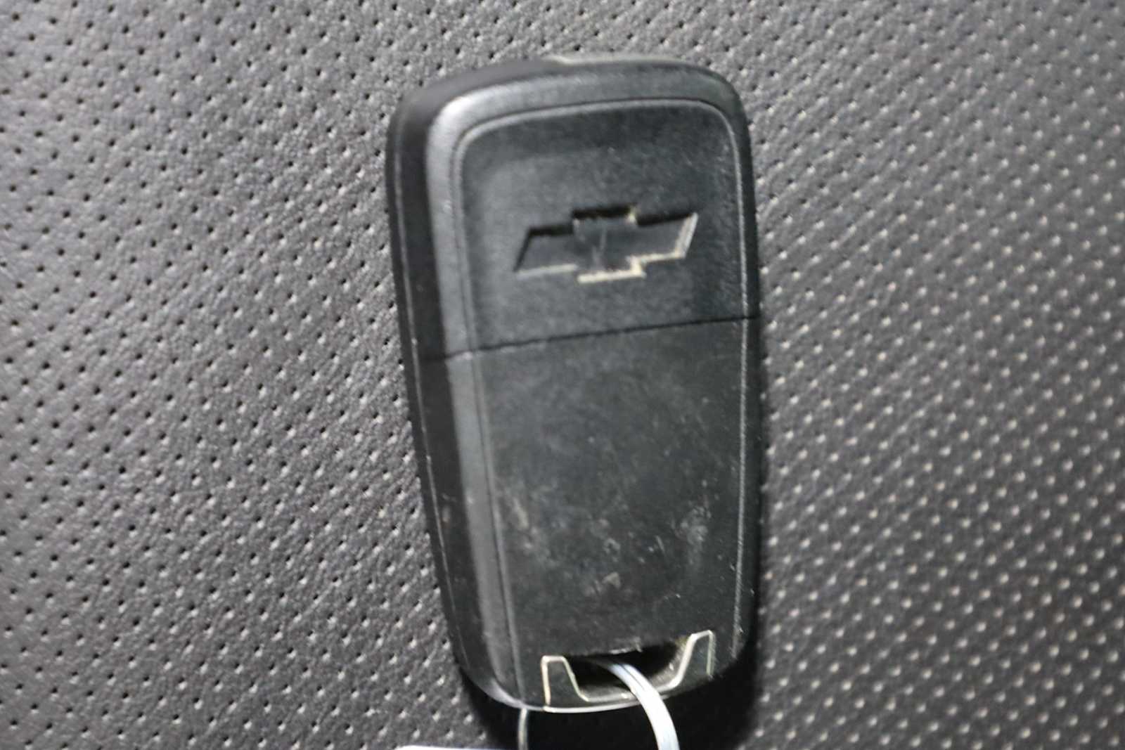 2010 Chevrolet Camaro 2SS photo 37