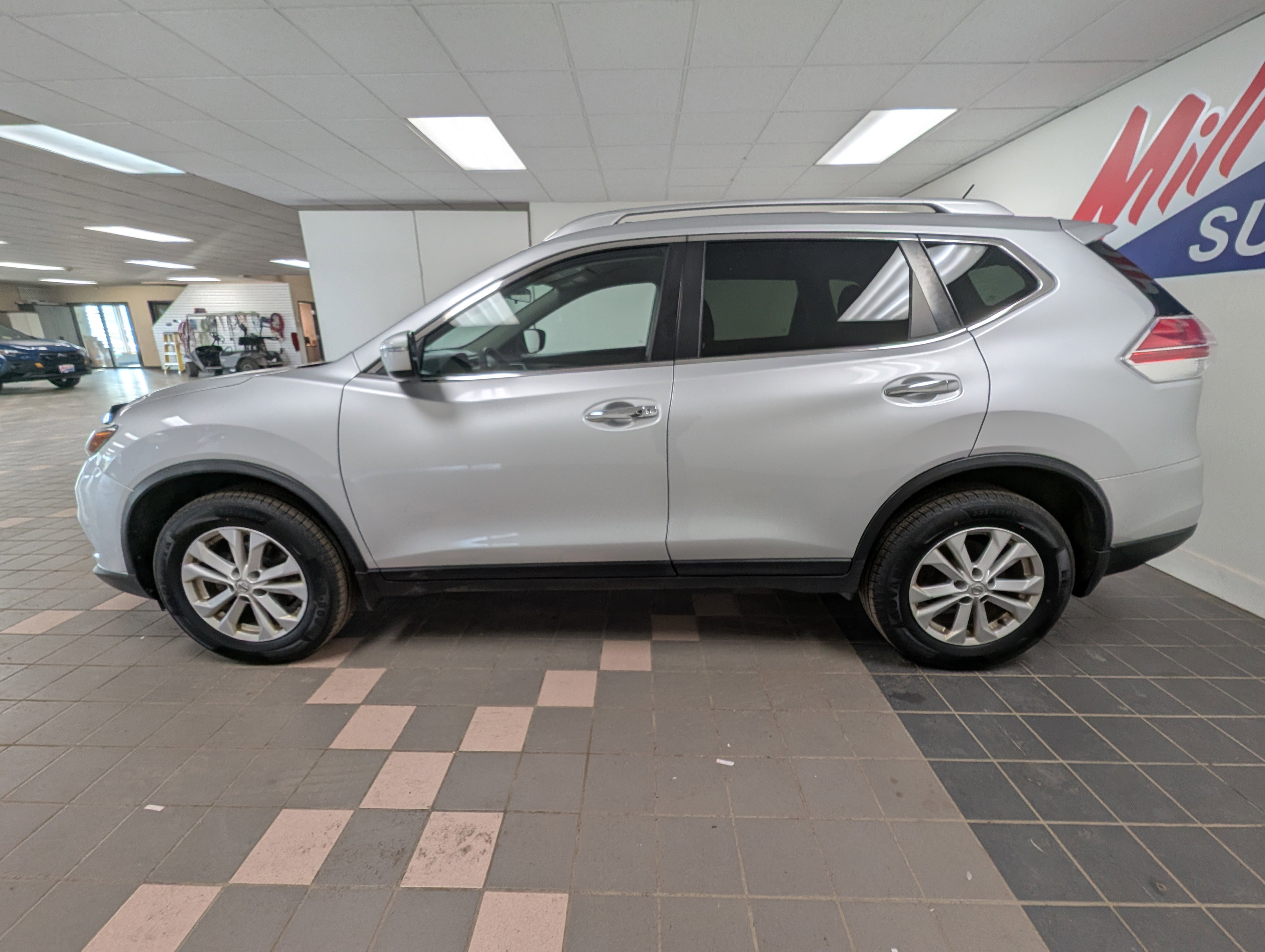 Used 2016 Nissan Rogue SV with VIN KNMAT2MV8GP730933 for sale in Hermantown, Minnesota
