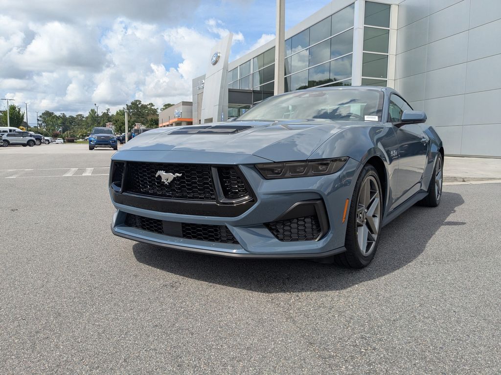 2025 Ford Mustang GT photo 8