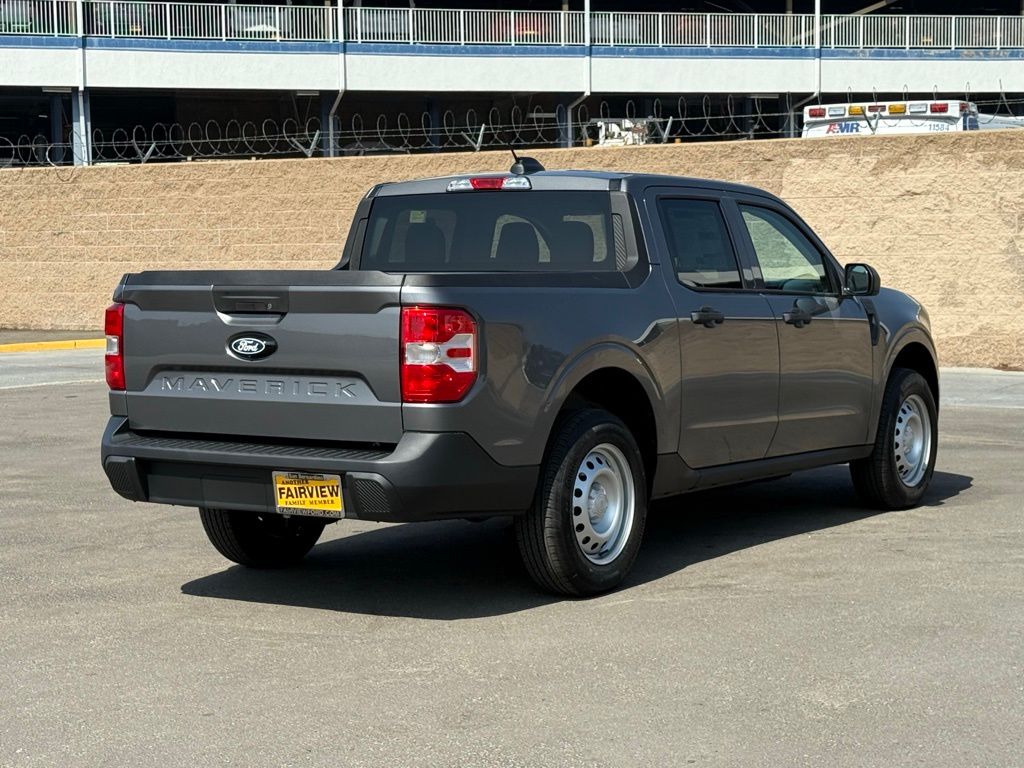 2025 Ford Maverick XL photo 4
