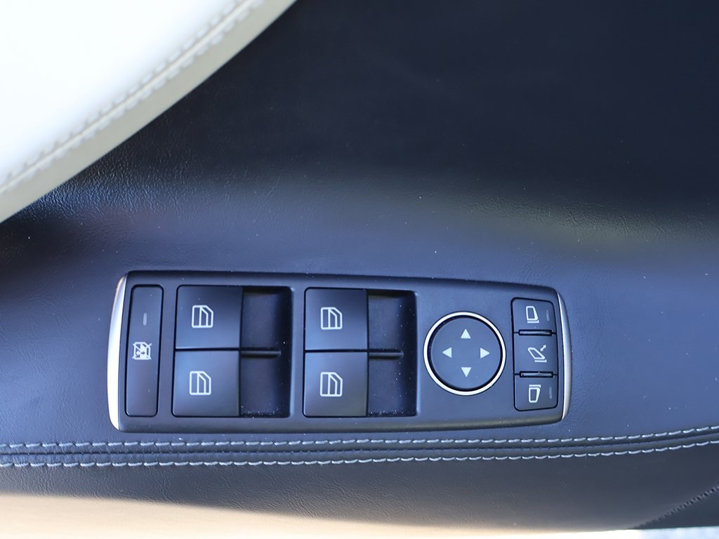 2018 Tesla Model S 75D photo 40