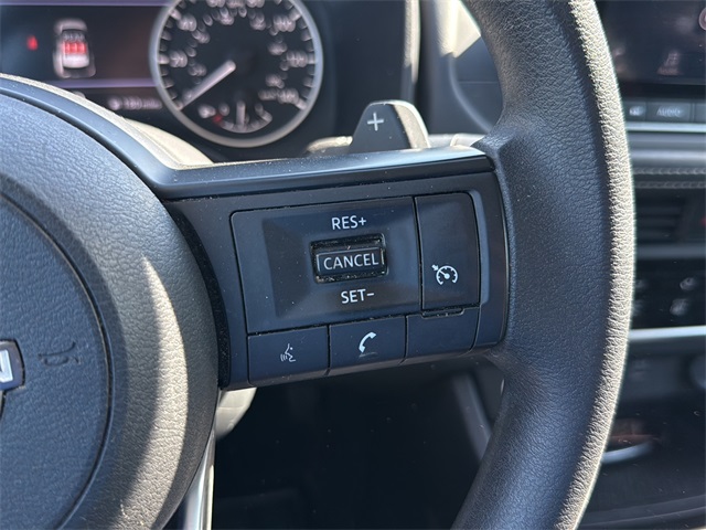 2023 Nissan Rogue S photo 16