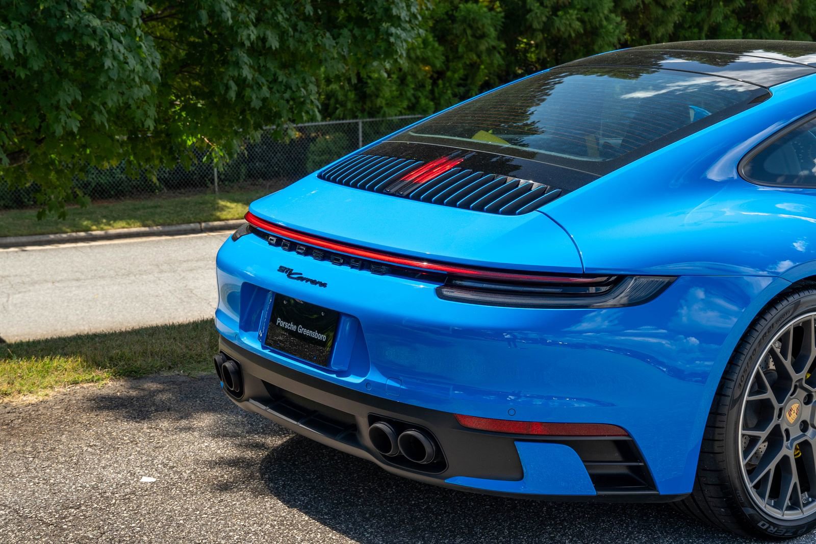 2022 Porsche 911 4 photo 13