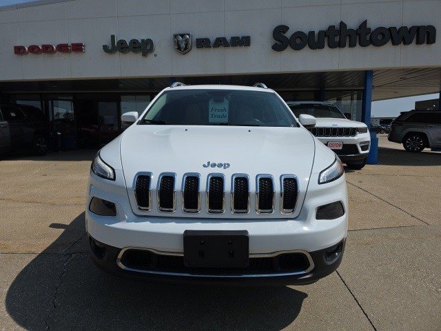 2018 Jeep Cherokee Limited photo 2