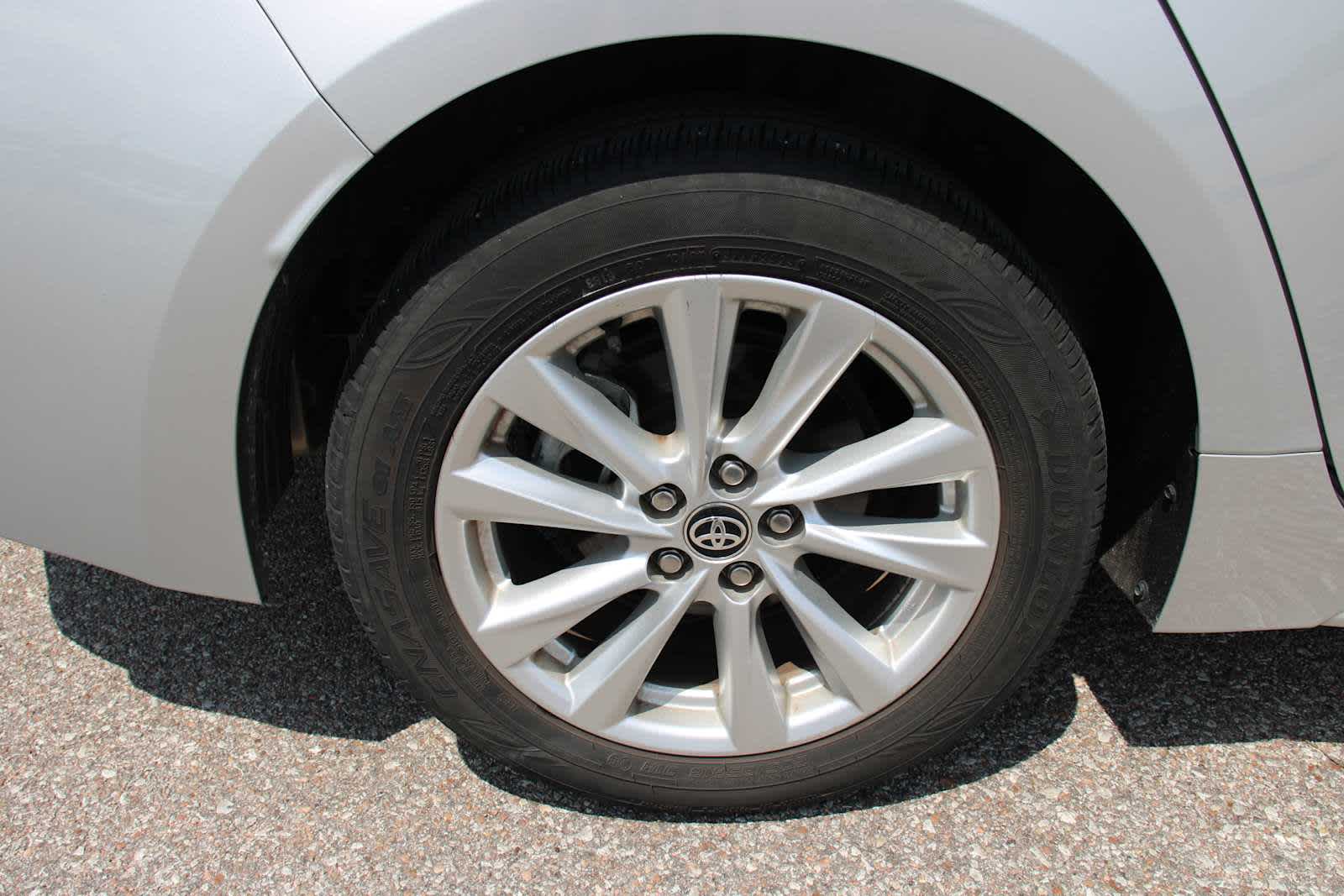 2024 Toyota Corolla LE photo 9