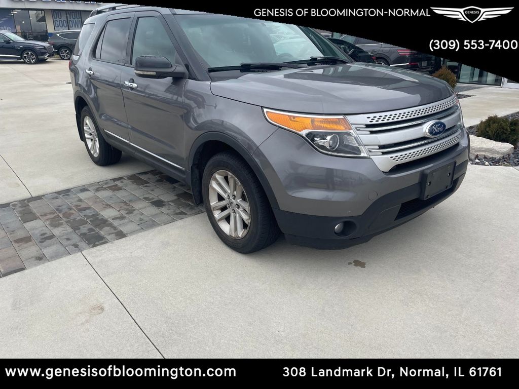 2011 Ford Explorer XLT's photo