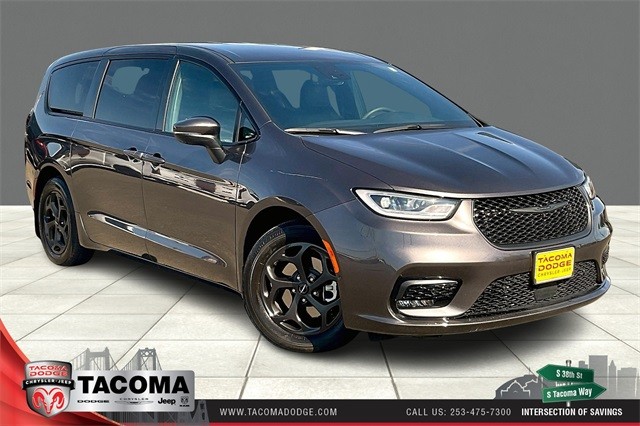 2023 Chrysler Pacifica Hybrid Touring L