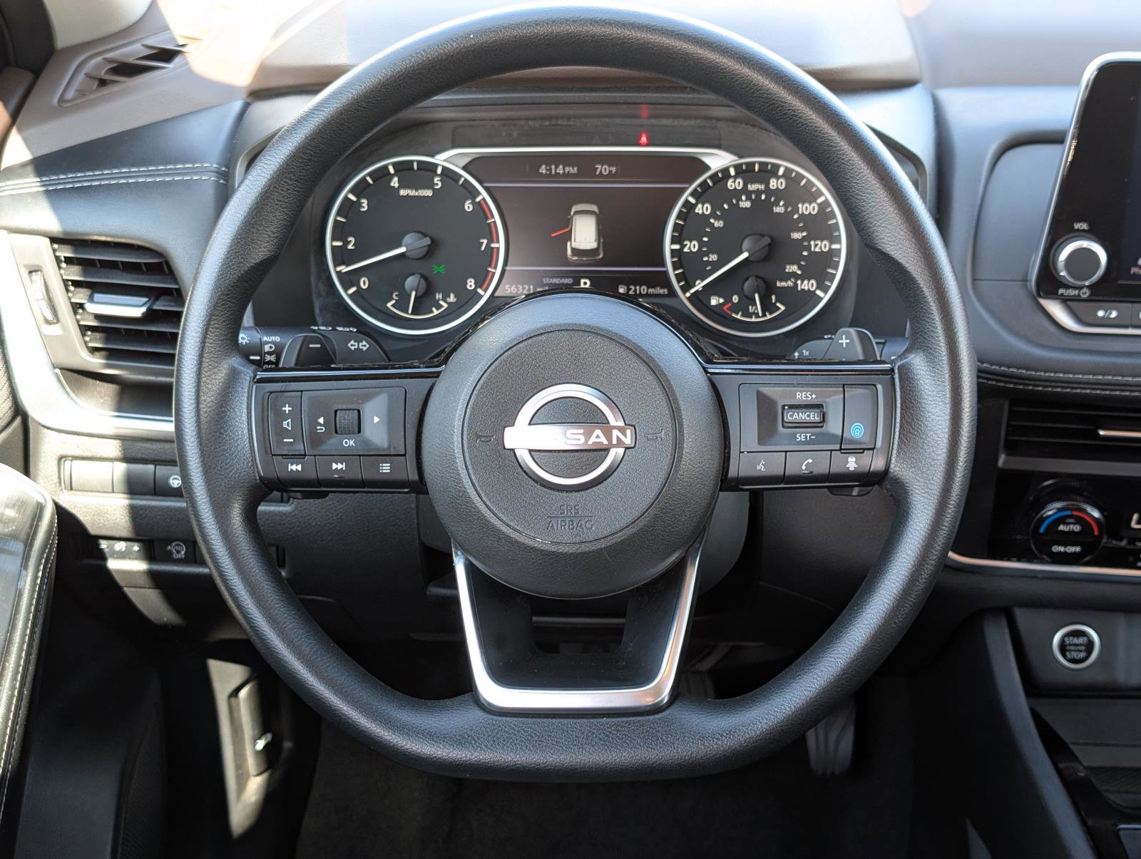 2023 Nissan Rogue SV photo 22
