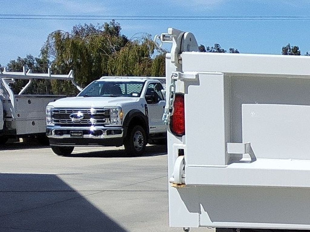 2024 Ford F-550 photo 14
