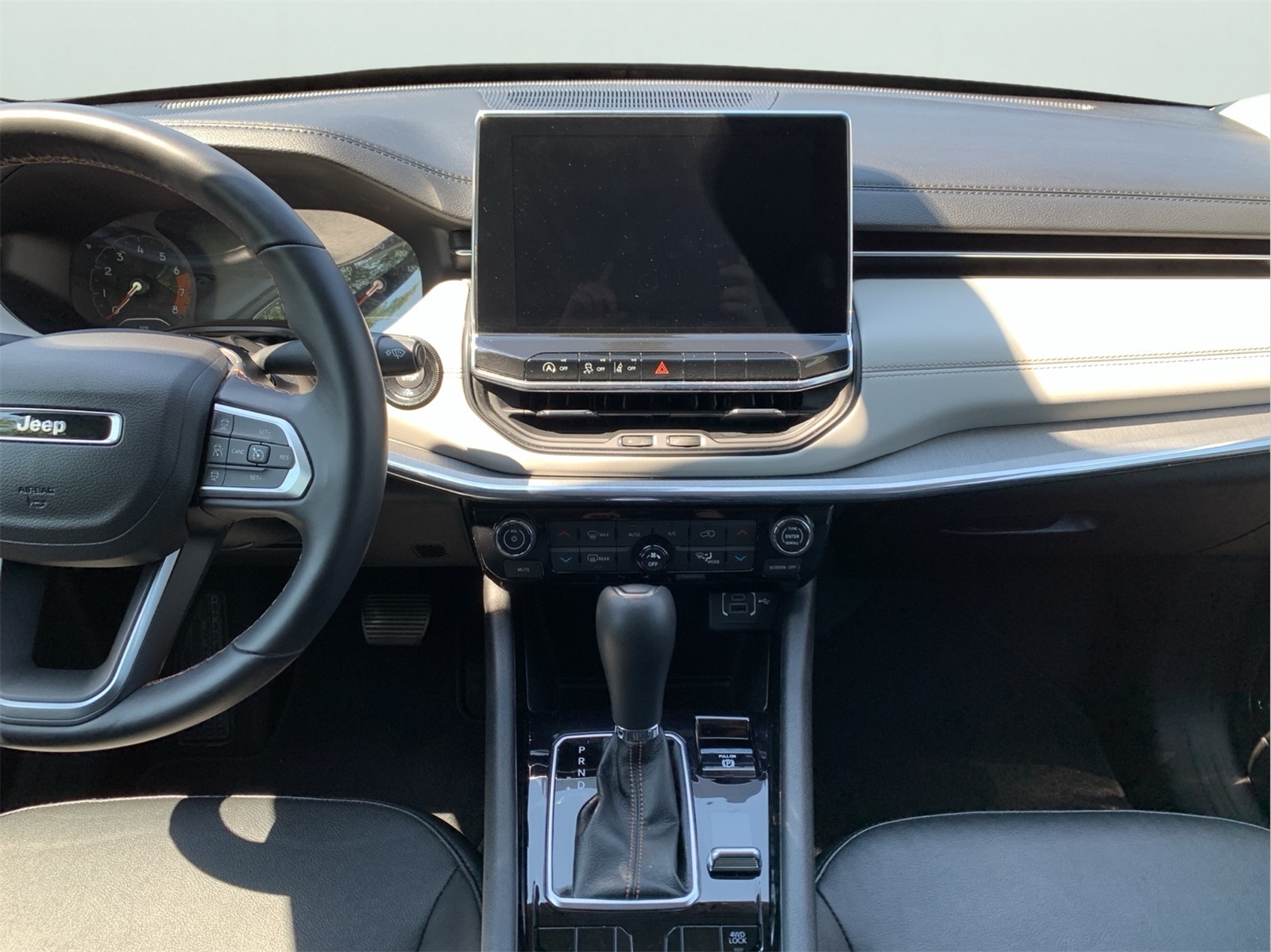 2022 Jeep Compass Limited photo 22