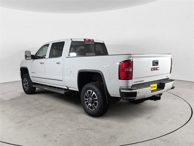 2019 Gmc Sierra 3500 HD SLT photo 3