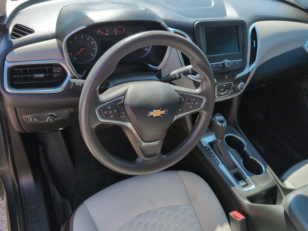 2021 Chevrolet Equinox LS photo 9