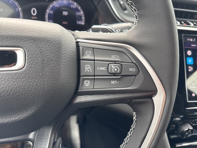 2025 Jeep Grand Cherokee Laredo X photo 20