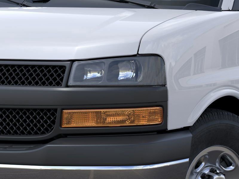 2025 Chevrolet Express Cargo 2500 photo 9