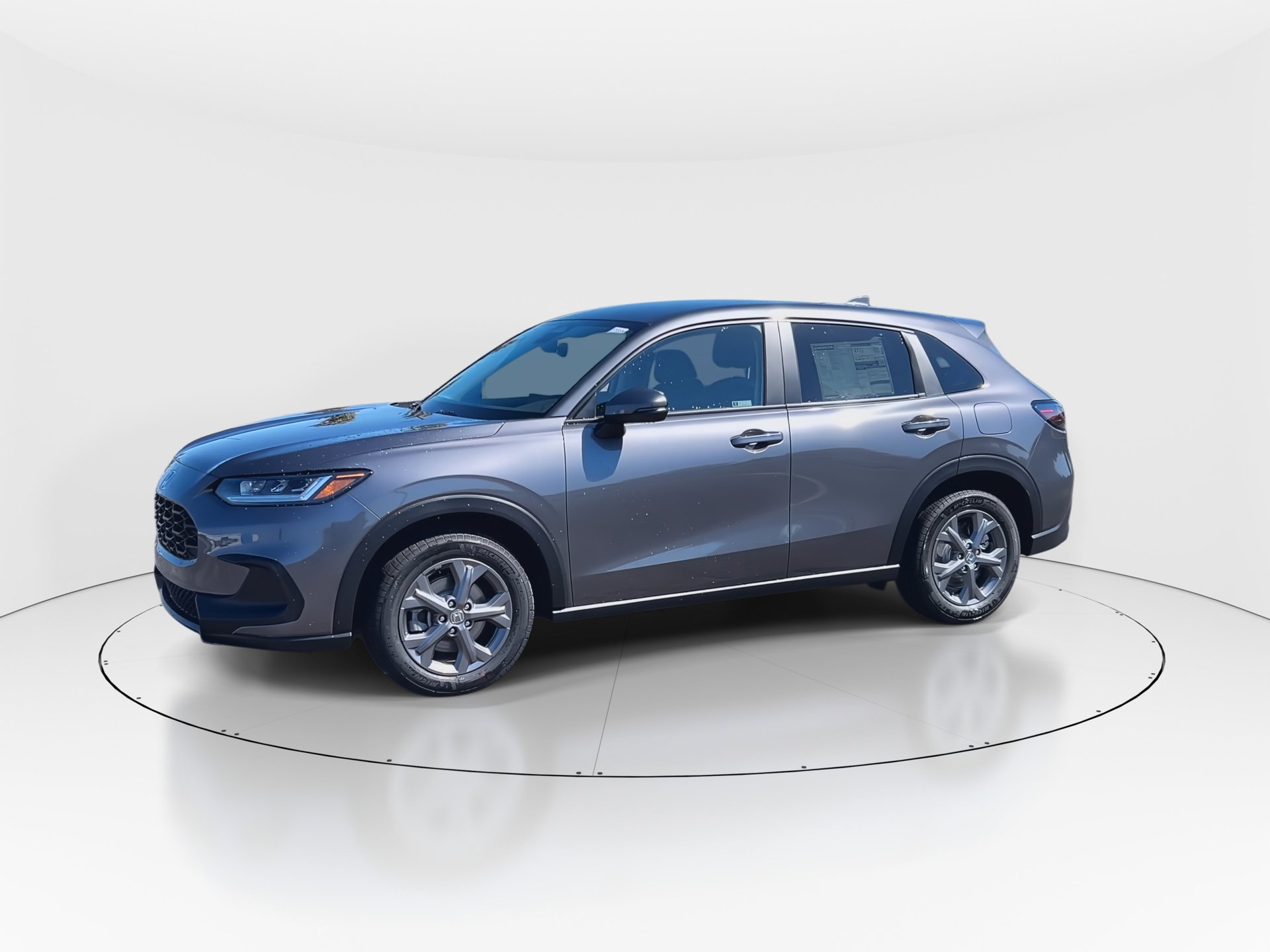 2026 Honda HR-V LX photo 3