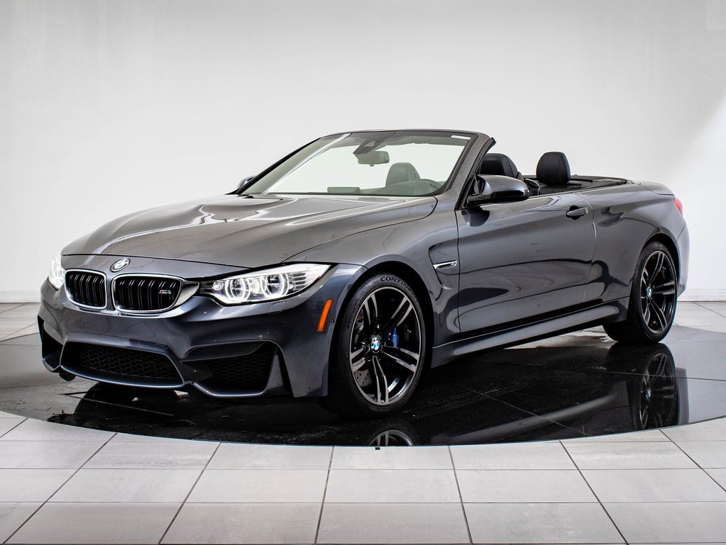 2015 Bmw M4 Convertible photo 2