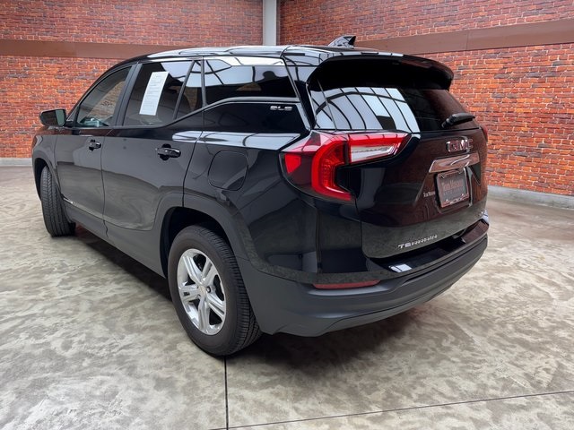 2024 Gmc Terrain SLE photo 3