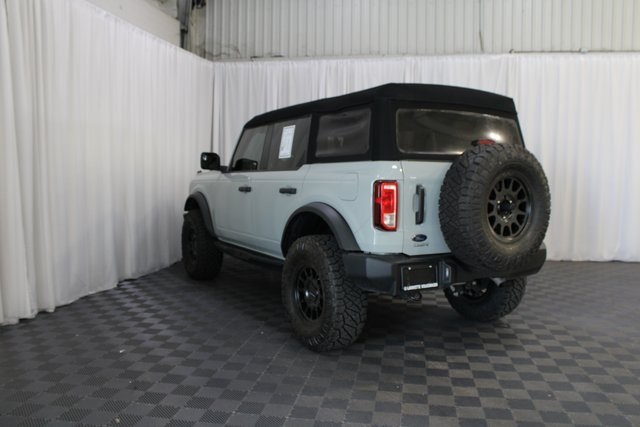 2023 Ford Bronco Base photo 17