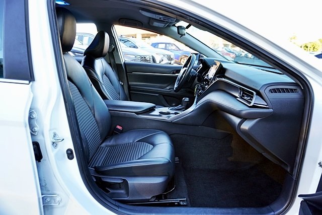 Used 2021 White Toyota SE Nightshade image 10