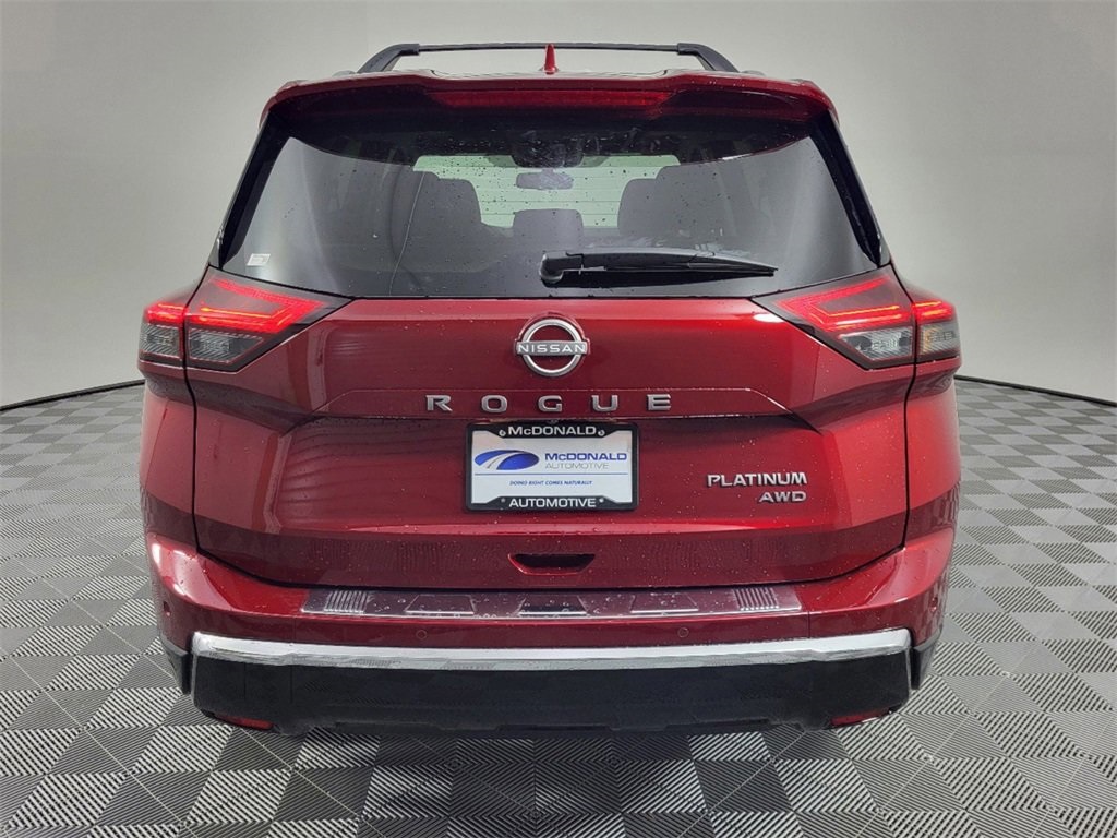 2025 Nissan Rogue Platinum photo 6
