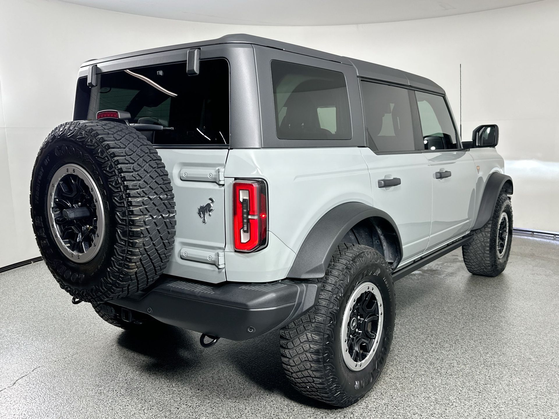 2022 Ford Bronco Badlands photo 4