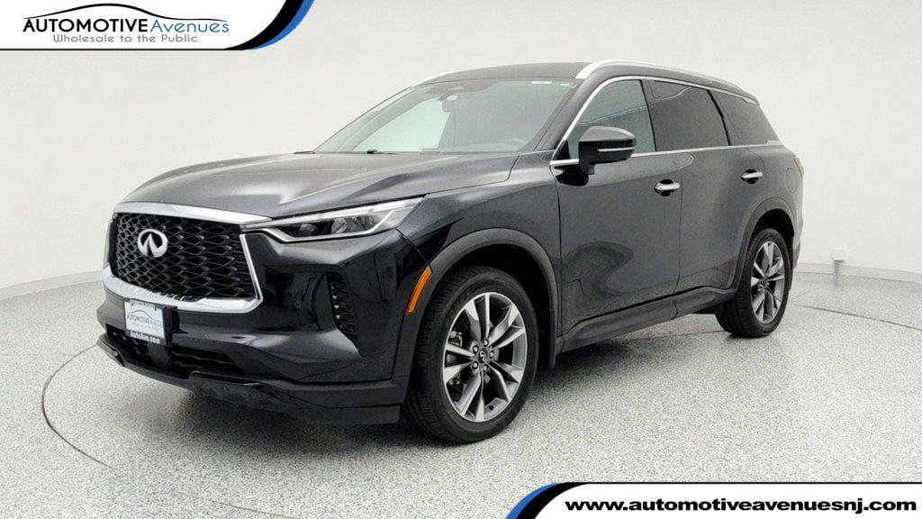 2023 INFINITI QX60 LUXE's photo