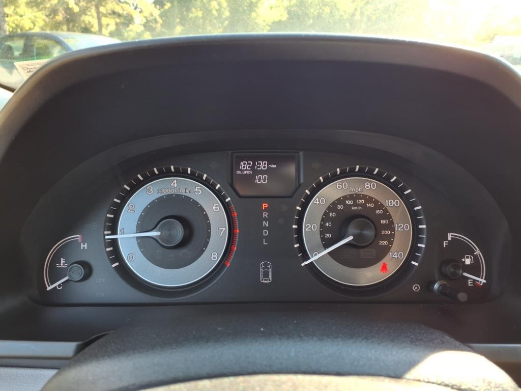 2016 Honda Odyssey LX photo 13