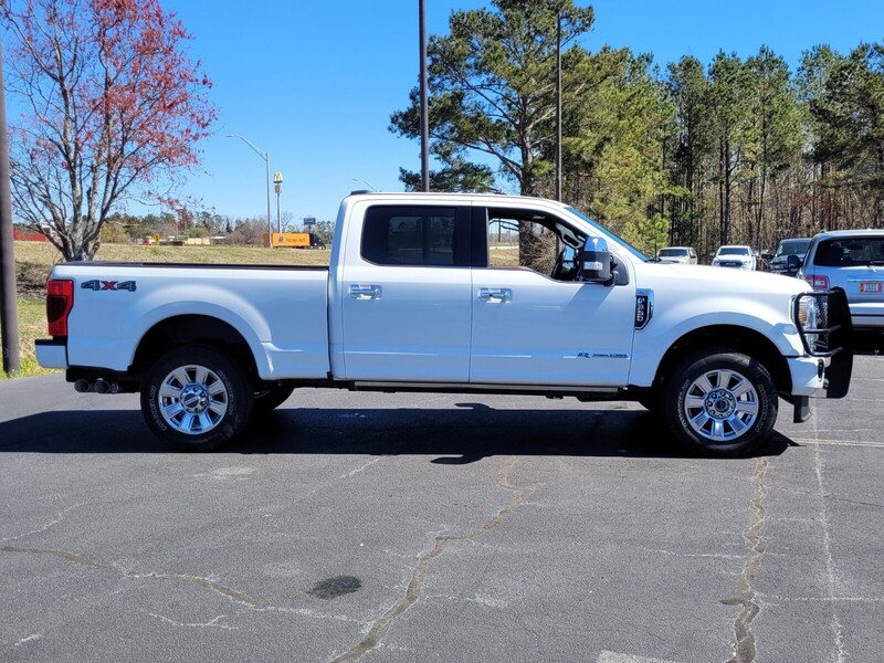 2022 Ford F-350 Platinum photo 12