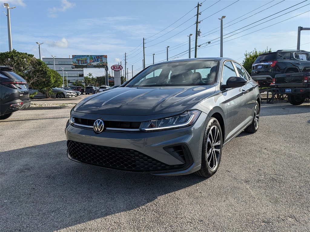 2025 Volkswagen Jetta 1.5T Sport photo 3