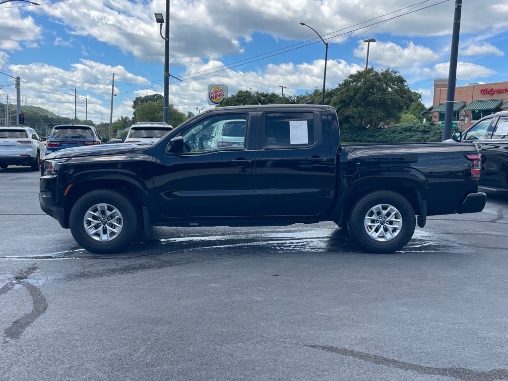 2024 Nissan Frontier SV photo 4