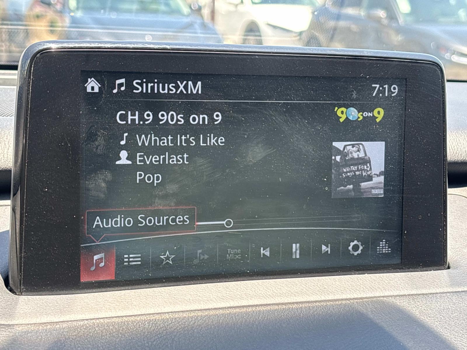 2019 Mazda CX-9 Touring photo 10