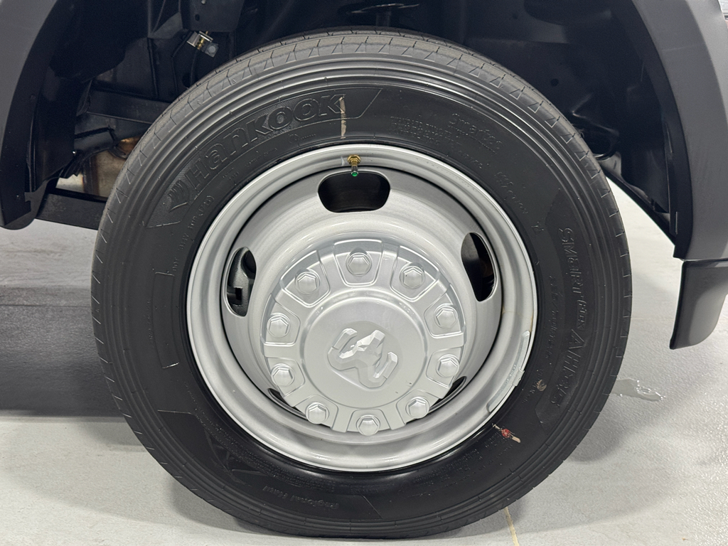2025 Ram 4500 Tradesman photo 17
