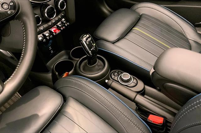 2023 Mini Cooper Convertible Sidewalk Edition photo 22