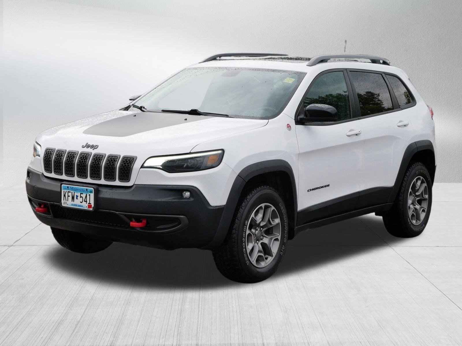 2019 Jeep Cherokee Trailhawk photo 3