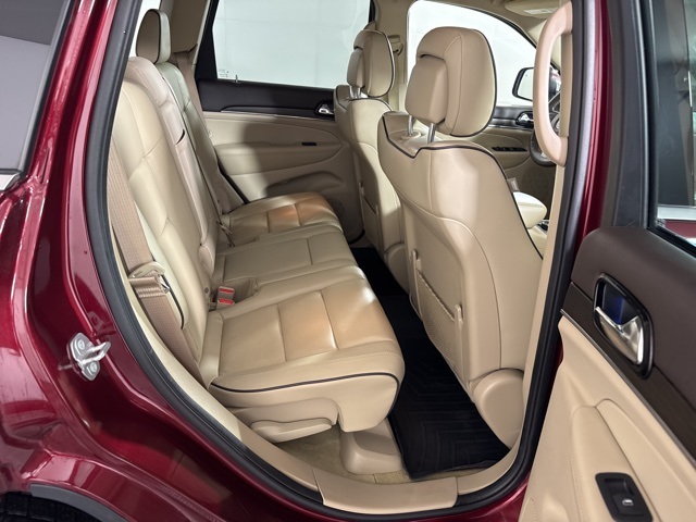 2020 Jeep Grand Cherokee Overland photo 25
