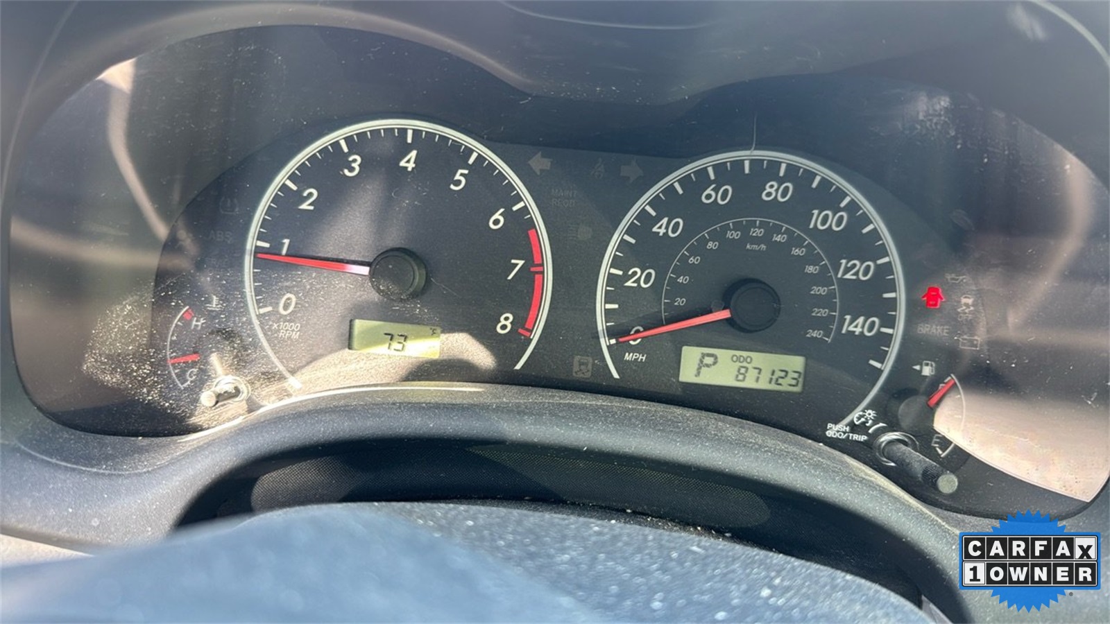 2011 Toyota Corolla LE photo 3