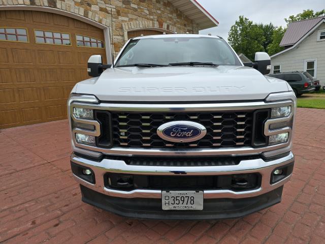 2023 Ford F-350 Lariat photo 8