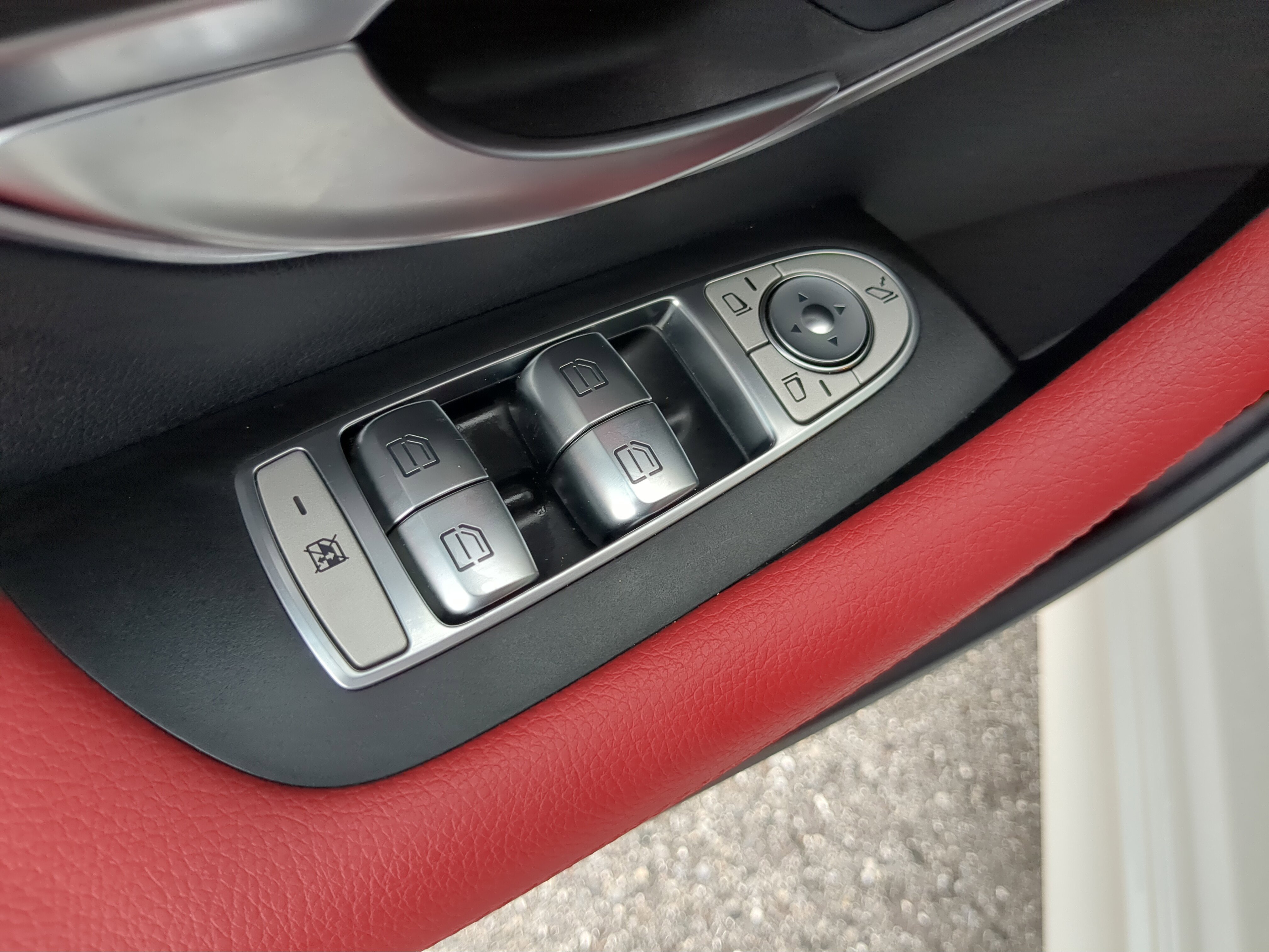 2023 Mercedes Benz E 450 photo 12