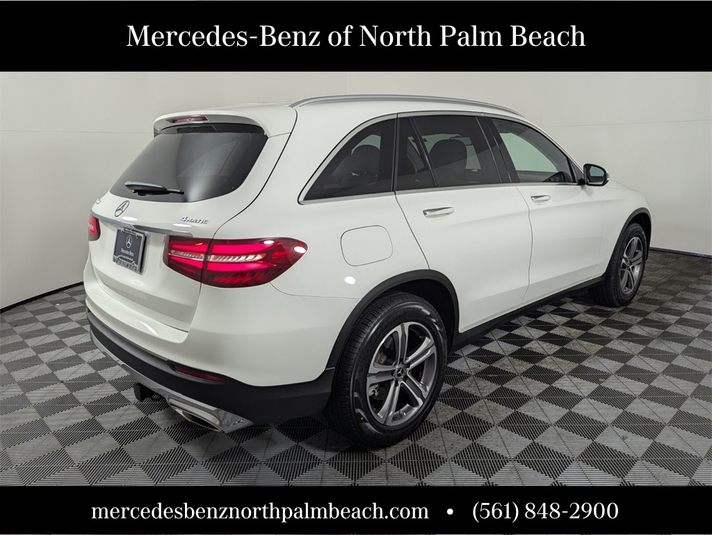 2019 Mercedes Benz GLC 300 4MATIC photo 4