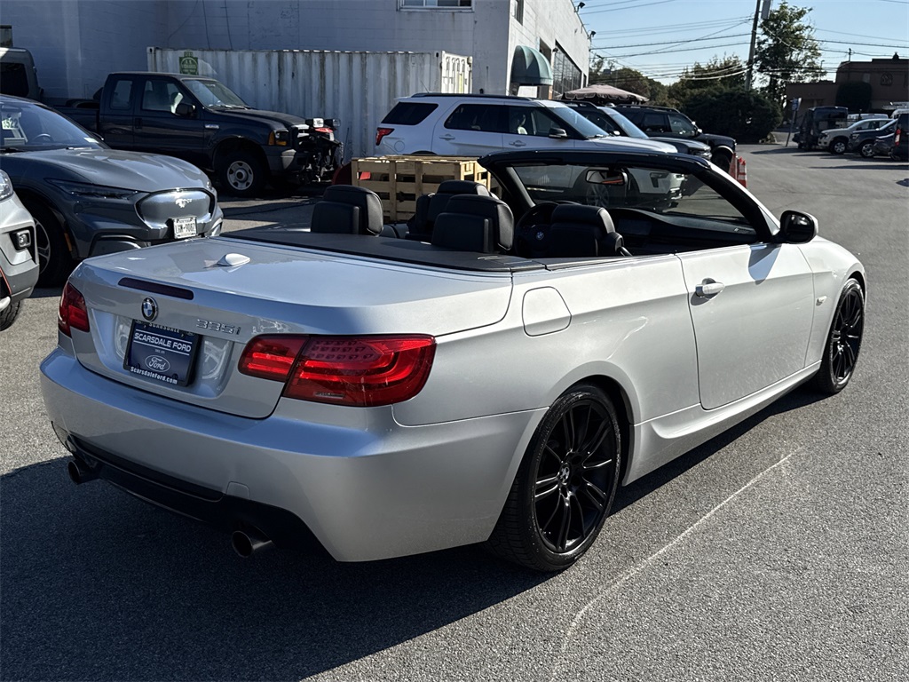 2011 Bmw 335i 3-Series photo 4