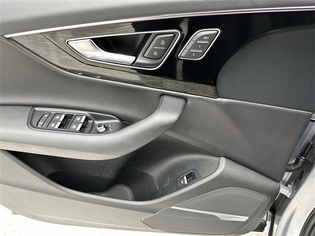 2018 Audi Q7 3.0T Prestige photo 5