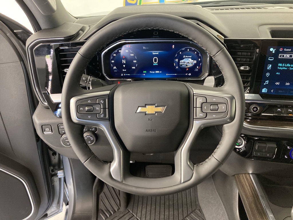 2026 Chevrolet Silverado 1500 LT photo 7