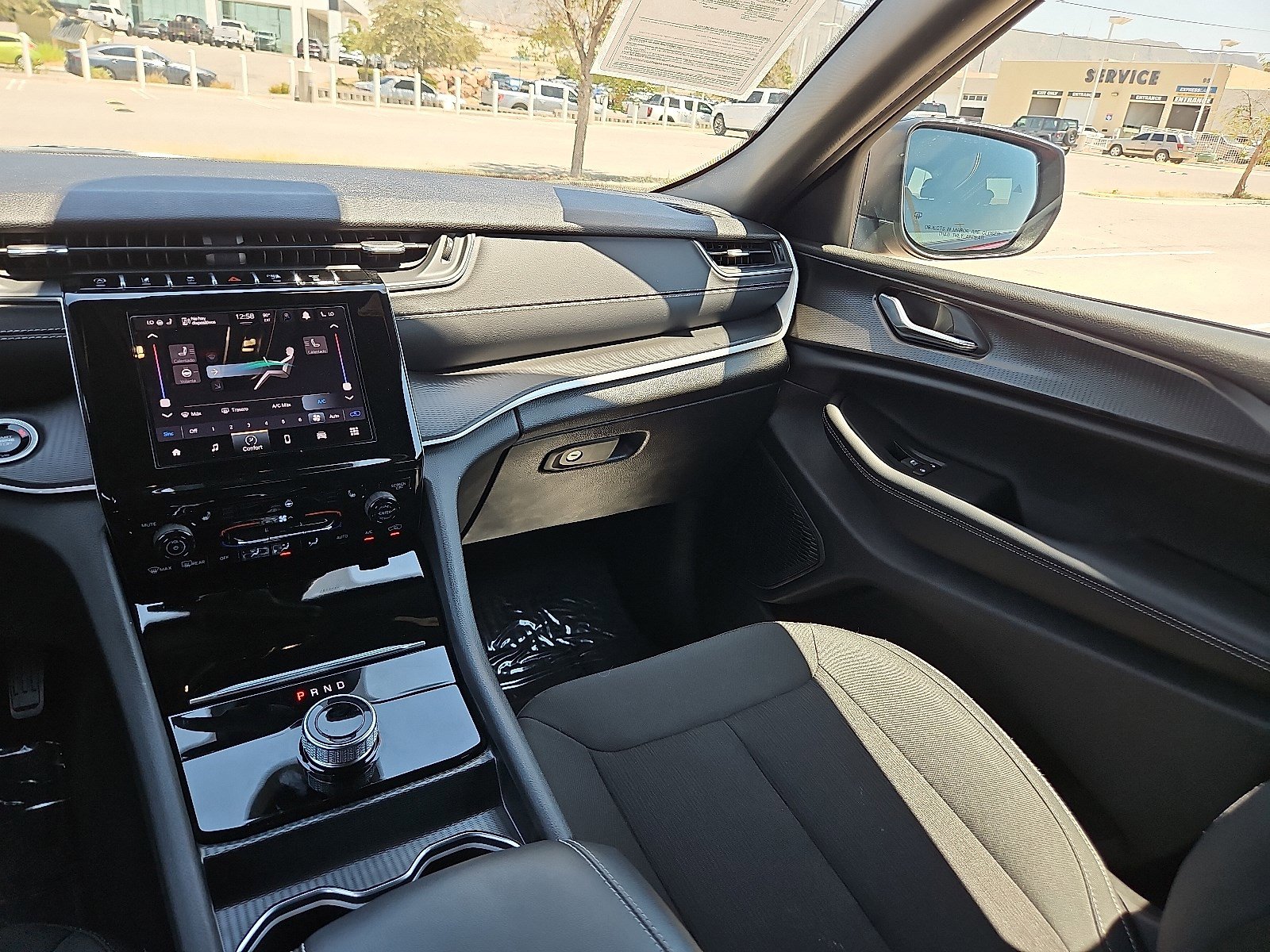 2025 Jeep Grand Cherokee Laredo X photo 12