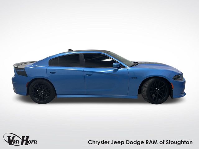 2C3CDXGJ1KH734576