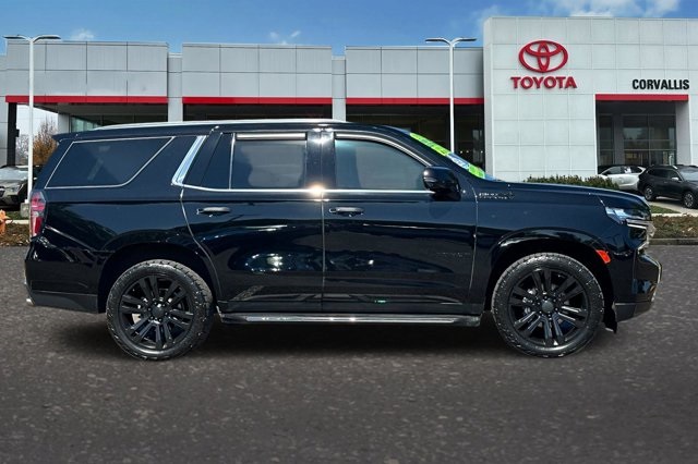 2022 Chevrolet Tahoe High Country photo 2
