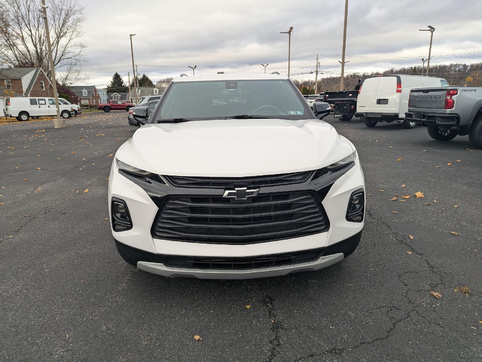 2022 Chevrolet Blazer 2LT photo 2